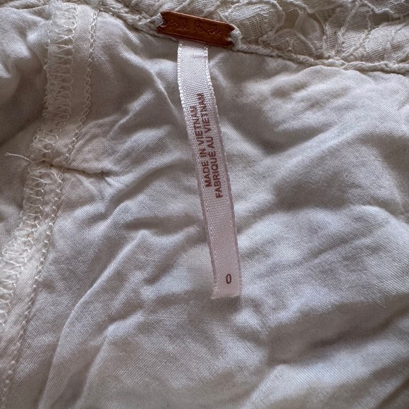 Free People Light Cream Lace Flounce Shorts - Picture 4 of 4